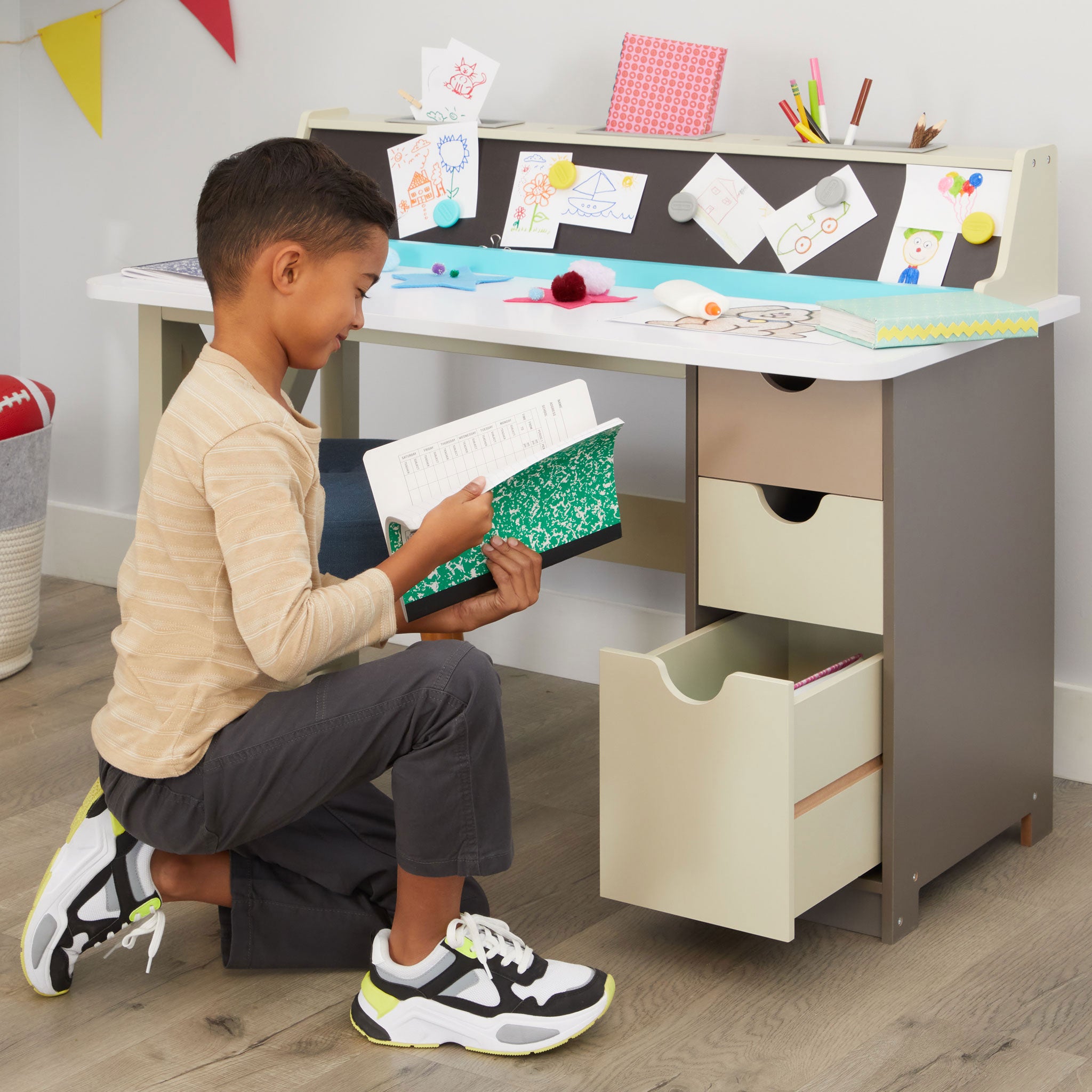 2-in-1 Chalkboard Desk - Image 3